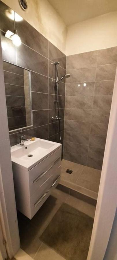 Merey Apartment Szeged Eksteriør bilde
