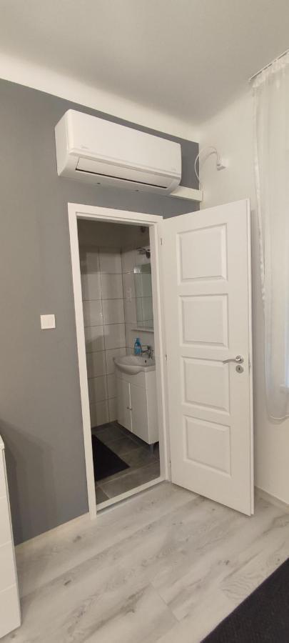 Merey Apartment Szeged Eksteriør bilde